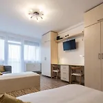 Home- Pesterzsébet Apartman Budapest