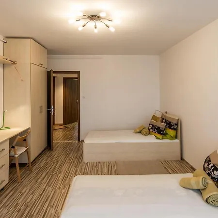 Apartment Home- Pesterzsebet *