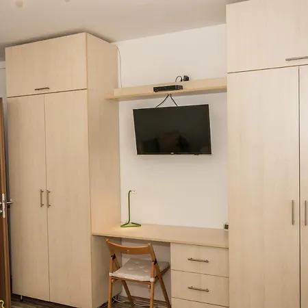 Apartment Home- Pesterzsebet *